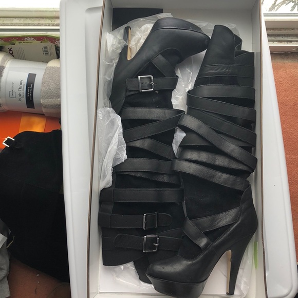 bebe Shoes - Bebe Jenna Boot size 8